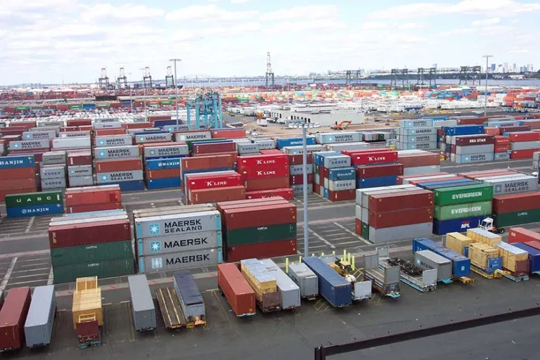 ترخیص کالا از گمرک خرمشهر