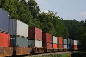 حمل بارهای فله و پروژه ای ریلی​