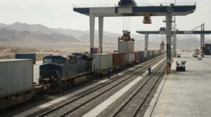 حمل ریلی کانتینرهای کالاهای صنعتی از چین به ایران